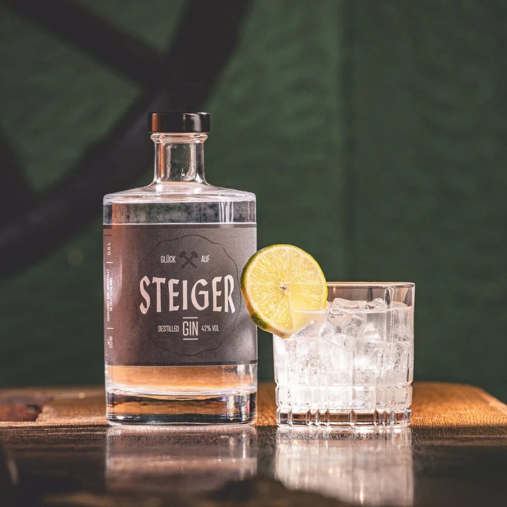 Steiger Distilled Gin